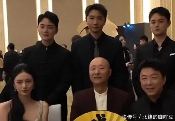 捷希源配资 17年不炒作的演员凭什么翻红？余少群用《戏台》打了流量明星的脸